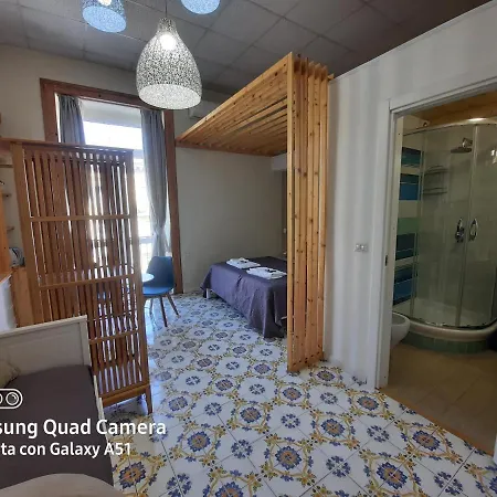 Bellobello Rooms&apartment Affittacamere Napoli