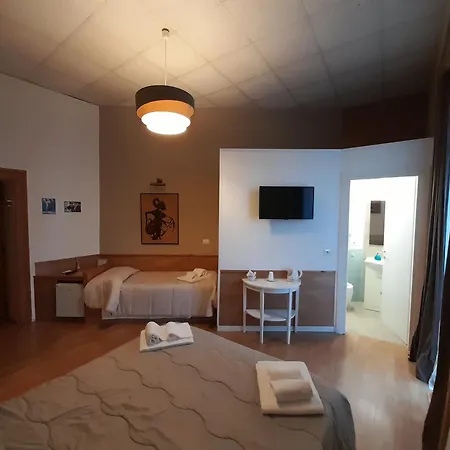 Bellobello Rooms&apartment Affittacamere 3*