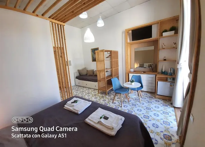 Bellobello Rooms&apartment Неаполь