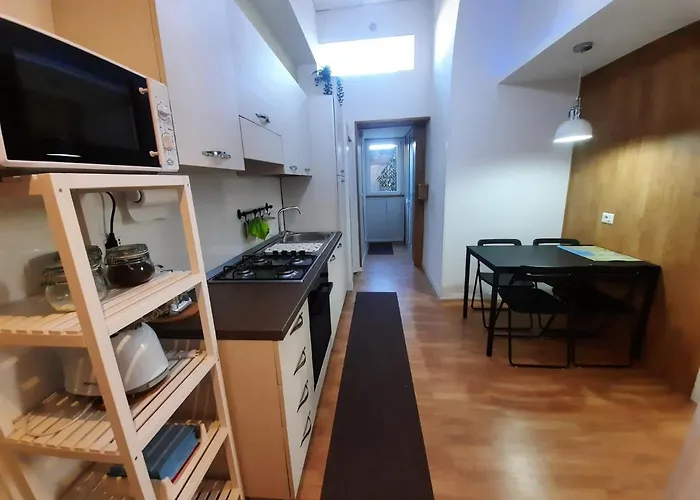 Bellobello Rooms&apartment Неаполь